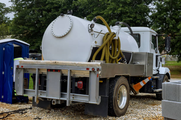 Best Portable restroom trailer rental  in Rogers, MN